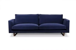 Klasyczna sofa z ozdobną lamówką Bianka