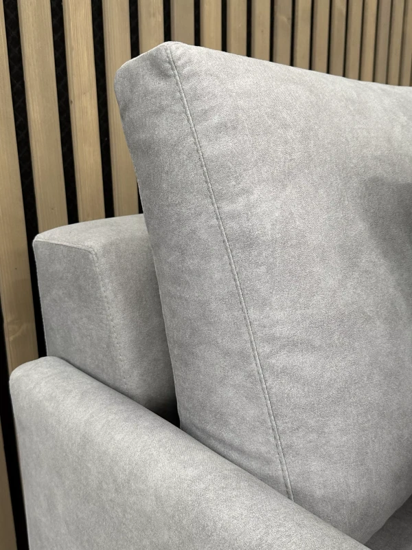 Detale-sofa-z-funkcją-spania-Silvano