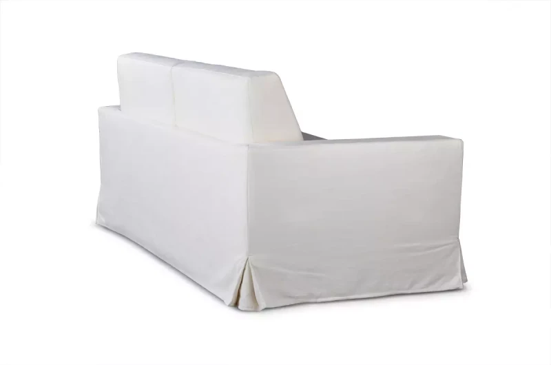 Modna-sofa-z-luźnym-pokrowcem-Eddy