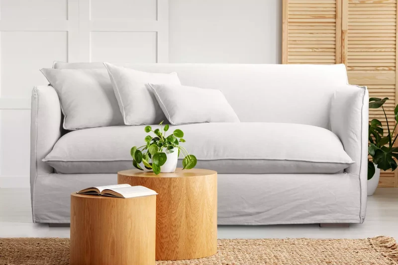 Elegancka-sofa-z-funkcją-spania-Merano