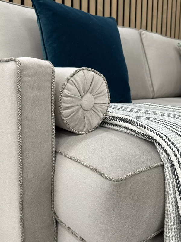 Wałek-sofa-z-funkcją-spania-Paula