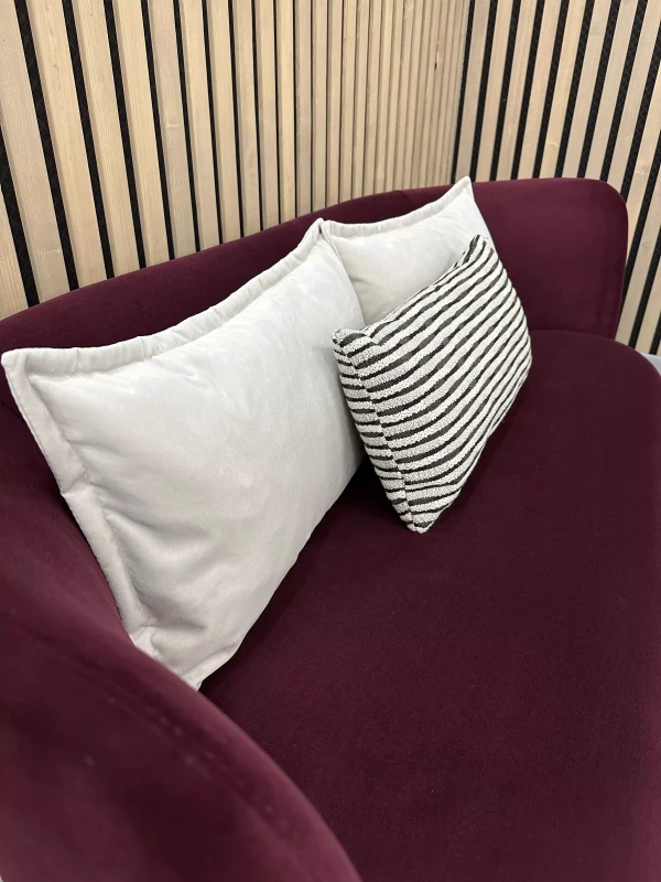 Detale-oparcie-sofa-Hollywood