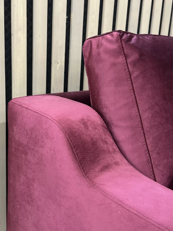 Detale-podłokietnik-sofa-z-frędzlami-Anita