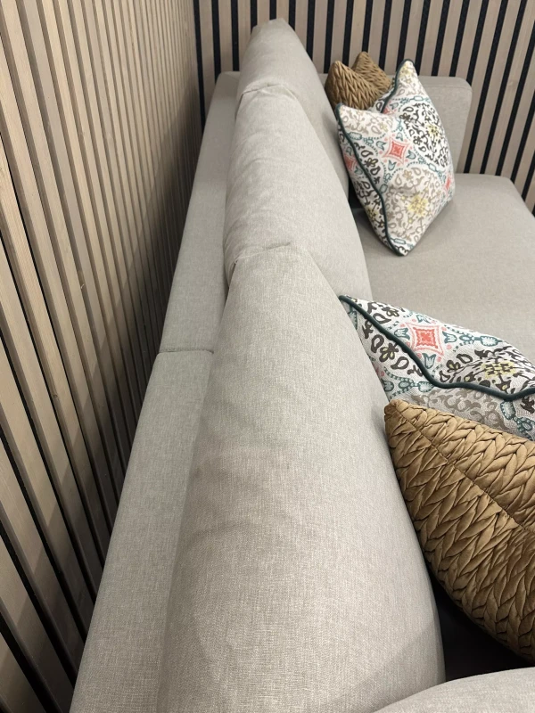 Detale-poduszki-oparciowe-narożnik-Eldorado