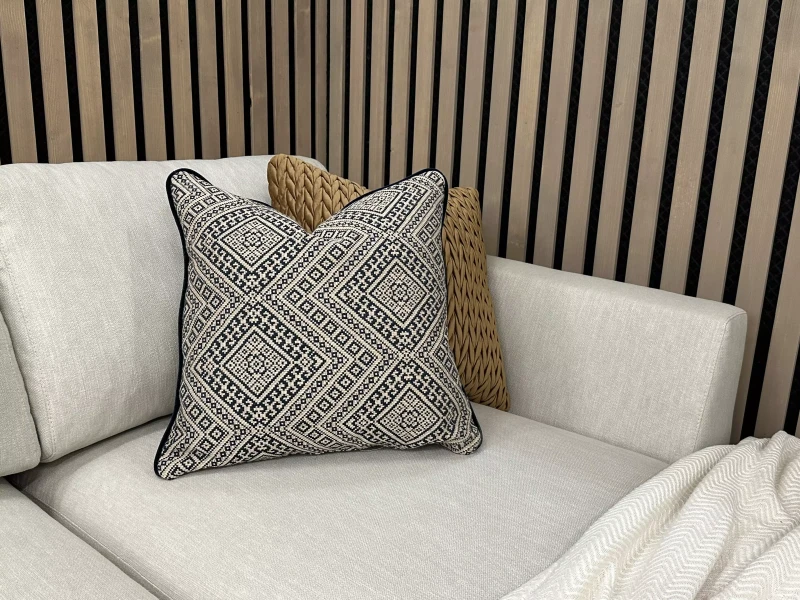 Detale-poduszki-oparciowe-narożnik-Alison