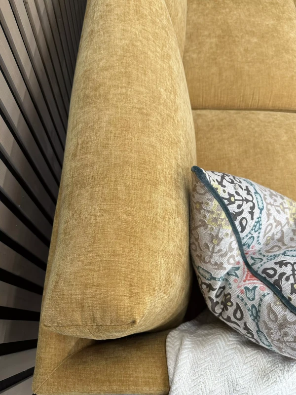 Detale-poduszka-oparciowa-narożnik-symetryczny-Dolce