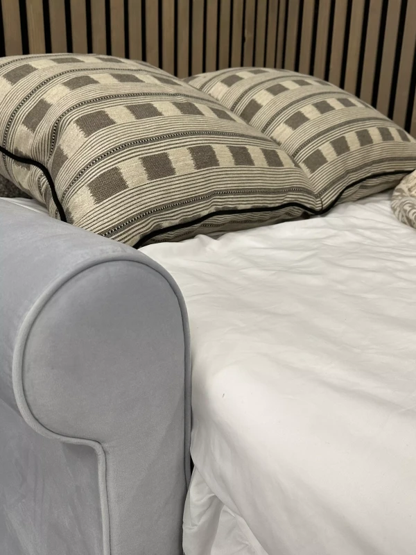 Detale-sofa-po-rozłożeniu-sofa-Susanna