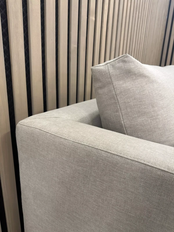 Detakle-poduszka-oparciowa-sofa-Marlo