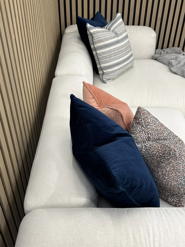 Detale-oparcie-sofa-modułowa-Lusso