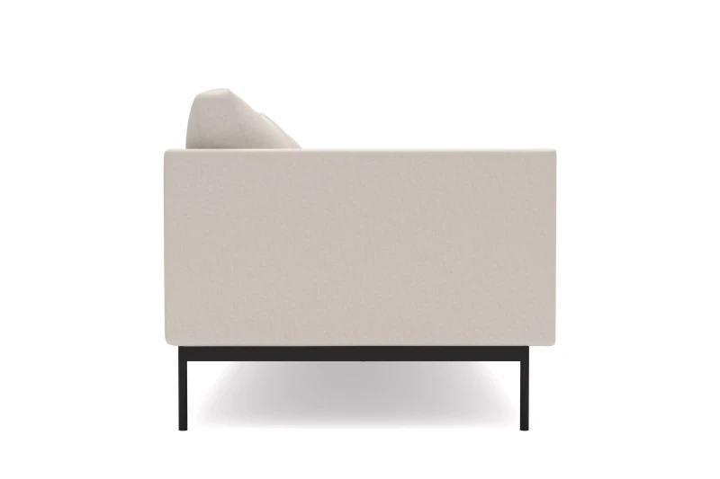 Sofa-w-stylu-nowoczesnym-na-metalowych-nogach-Fiabesco