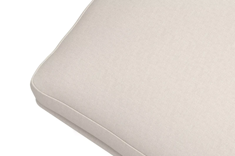 Proste-linie-w narozniku-Fiabesco