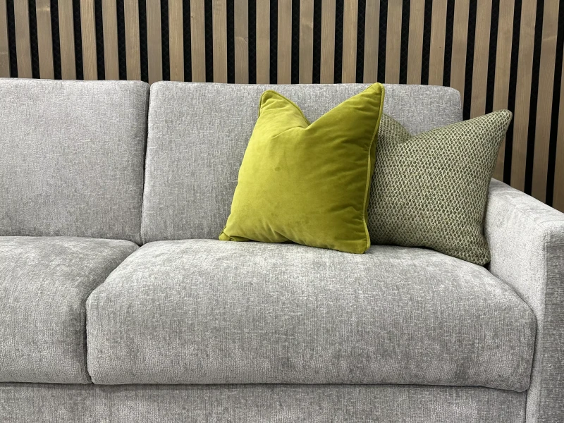 Sofa-z-włoską-funkcją-spania-Montreal