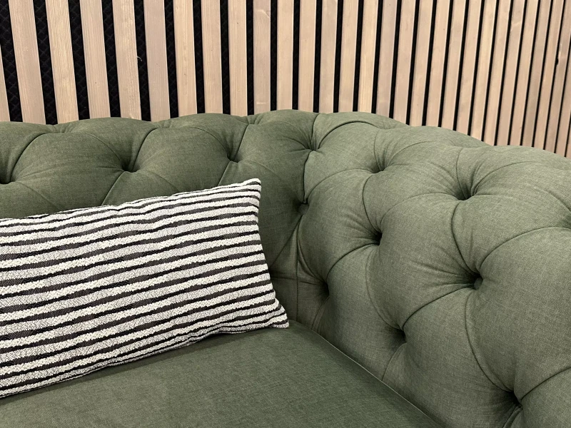 Oparcie-sofa-z-funckją-spania-chesterfield-Castello