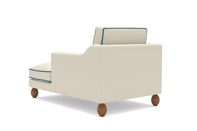 Szezlong-na-zamówienie-z-ozdobną-lamówką-Anita