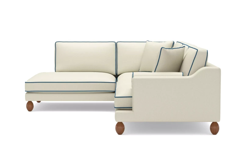 Narożnik-w-stylu-kolonialnym-z-ozdobną-lamówką-Anita