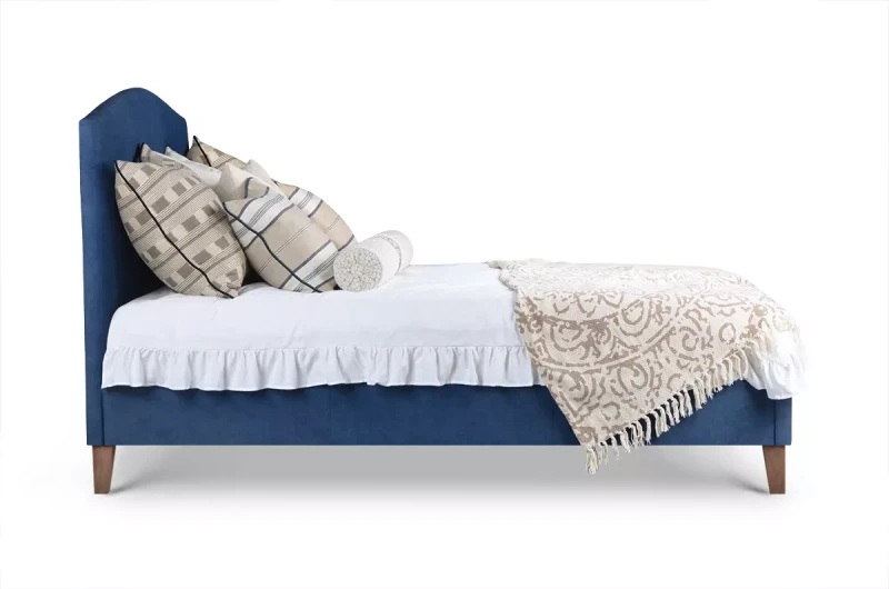 Łóżko-w-stylu-klasycznym-Hawlo-prezentowane-od-boku