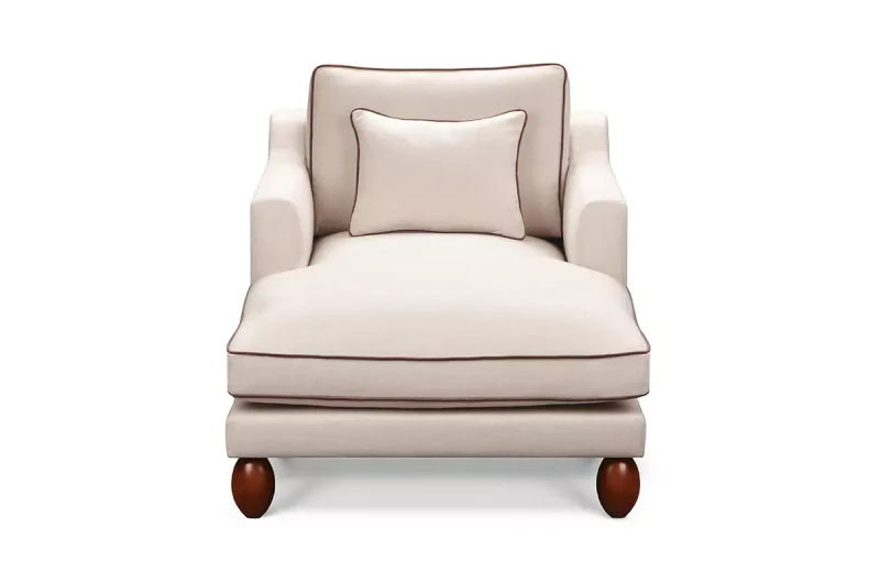 Szezlong na wymiar z ozdobną lamówką Anita