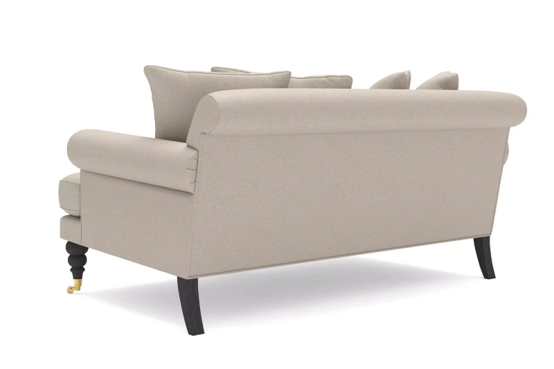 Sofa-w-stylu-angielskim-Carmen-2,5-osobowa-od-tyłu-po-ukosie